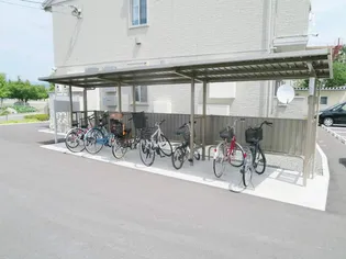 レ セーナ B【1階】の外観