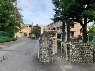 レジデンス山下【303号号室】の周辺