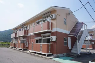 グリーンビレッジA【2階】の外観