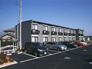 レオパレスアヴニール八幡【1階】の外観