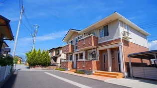 ミニョン アンジュA【2階】の外観