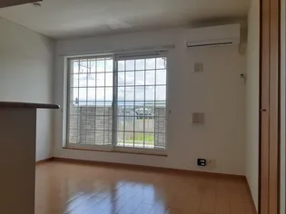 ドミール緑Ⅱ B【2階】の居間