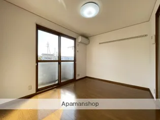 シャンテ篠原A棟【2階】の居間