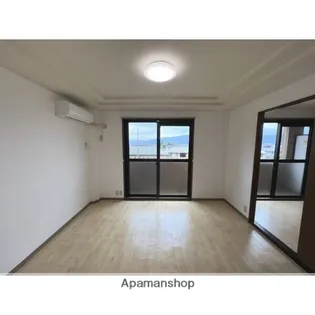 アメニティパークC【3階】の居間