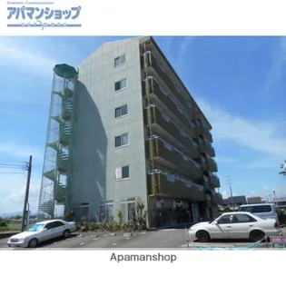 グリーンマンション【4階】の外観