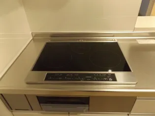 ネオ グランデ【2階】の内装