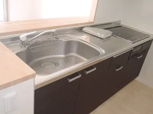 リバーズマンション築捨III【4階】のキッチン