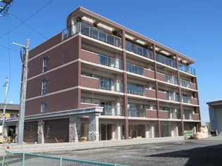 リバーズマンション築捨III【4階】の外観