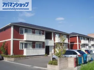 ティアラ【1階】の外観