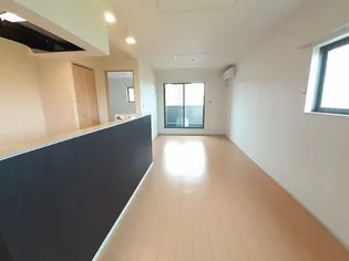 ベル ソレイユⅢ【2階】の居間