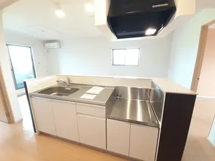 ベル ソレイユⅢ【2階】のキッチン