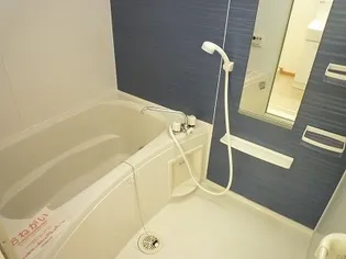 シュティル デーア【2階】の風呂