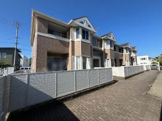 ヴィータローザ【2階】の外観