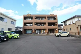来夢ガーデン【2階】の外観