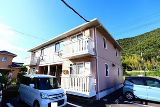 カトルセゾン Aの画像