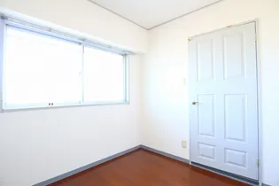 アン・ジュール【2階】の内装