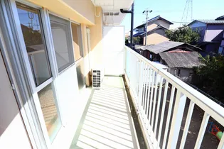 アン・ジュール【2階】の内装