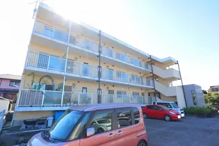 アン・ジュール【2階】の外観