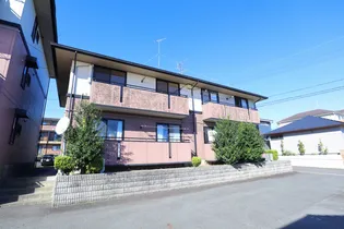 セントアベニュー B棟【1階】の外観