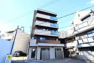 ヴェル ドミール【5階】の外観