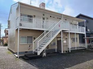 ハイツ林2【1階】の外観