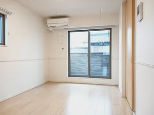 アート ハラン Ⅰ【2階】の居間