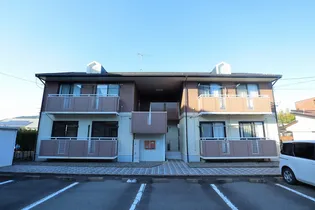 メゾン・ド・マージュ A棟【2階】の外観