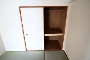 アン・ジュール【1階】の内装