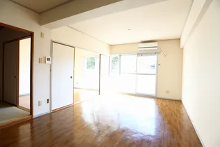 アン・ジュール【1階】のその他画像