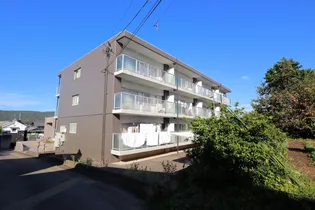 アン・ジュール【2階】の外観