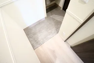 CELESTE(セレスト)【1階】の玄関