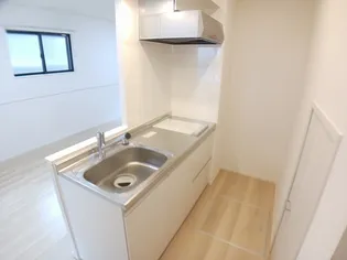 リファインⅤ【1階】のキッチン