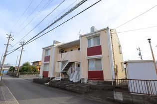 ルミエールANDO C【1階】の外観