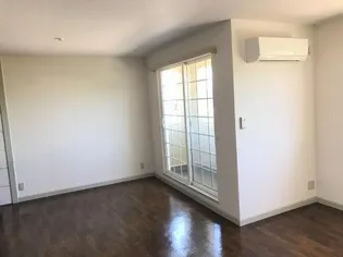 グレイス【2階】の居間