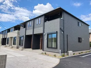 ウィステリアⅤ【1階】の外観