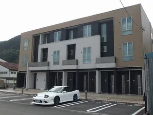 エンブレイスの画像