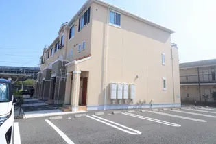 エンジェル【1階】の外観