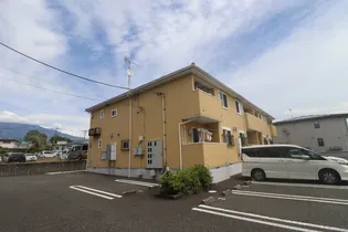 モンターニュ ドゥの画像