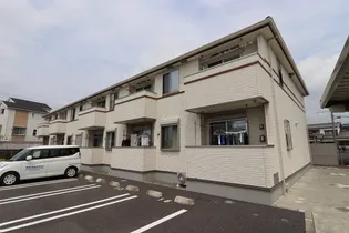 アドラブール コートIIIの画像