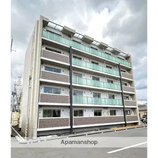 ヴィガラス川成島の画像