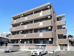 グランエスシャリオの画像