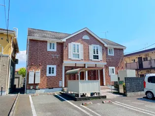 ヌーベルヴィラージュ【2階】の外観