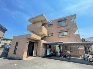 エルメーヌ【1階】の外観