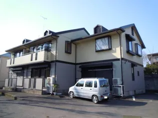 モンパレナス【1階】の外観