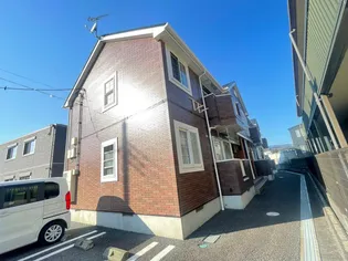 ニューグランポルテBの画像