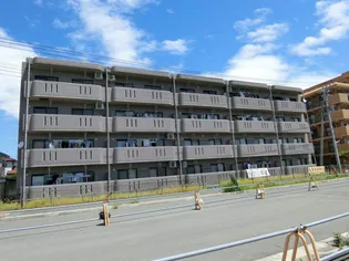 アバンデンス【4階】の外観