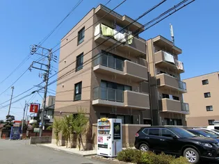 フィールドコート アリアの画像