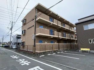 ロイヤルキャビン井坂【1階】の外観