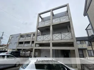 メゾンドール【3階】の外観