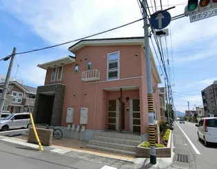 ブラウニー【2階】の外観